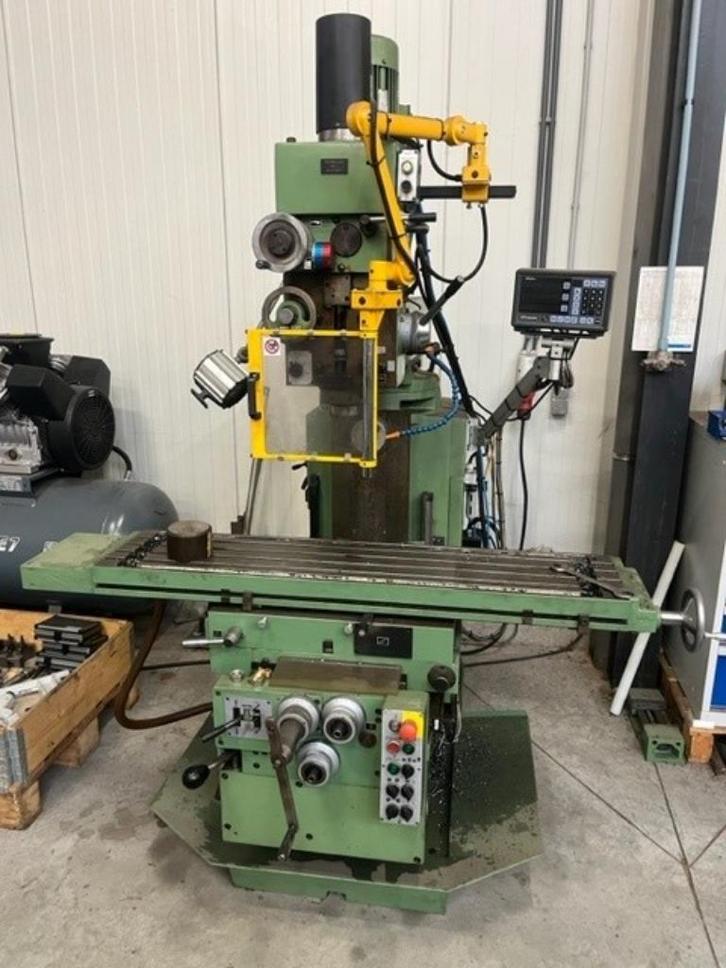 Universele metaalfreesmachine, Doe-het-zelf en Bouw, Gereedschap | Freesmachines, Gebruikt, Overige soorten, Ophalen