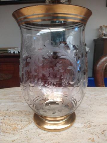 ancien vase beschikbaar voor biedingen