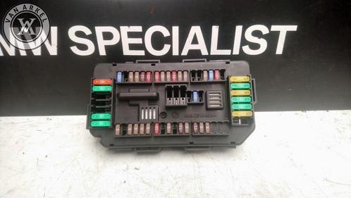 bmw f20 f30 fxx zekering kast 9389068, Auto-onderdelen, Elektronica en Kabels, BMW, Gebruikt, Ophalen of Verzenden
