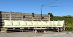 Loungehoek op palletten met kussens, Ophalen