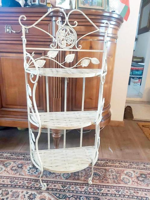 Multifunctionele smeedijzeren plank, Huis en Inrichting, Woonaccessoires | Etagères, Zo goed als nieuw, Ophalen of Verzenden