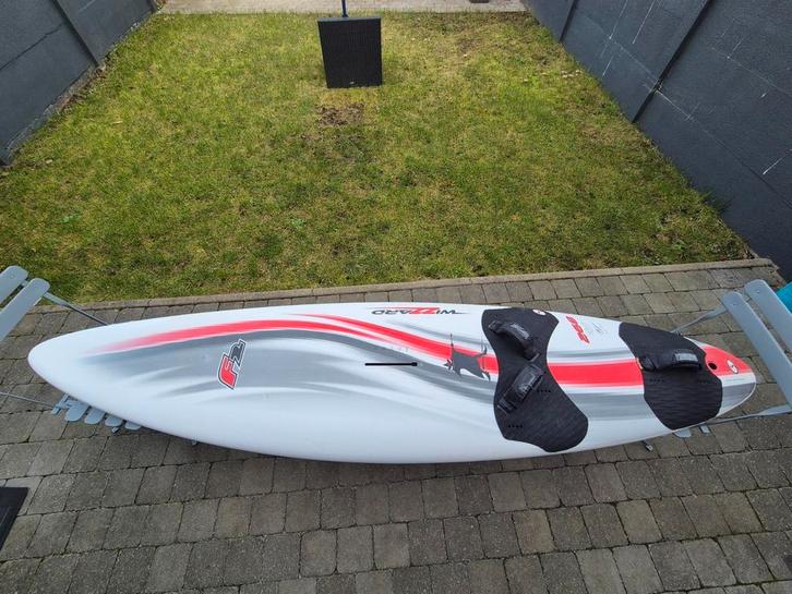 F2 wizzard 268, Watersport en Boten, Windsurfen, Gebruikt, Plank, 250 tot 300 cm, Ophalen