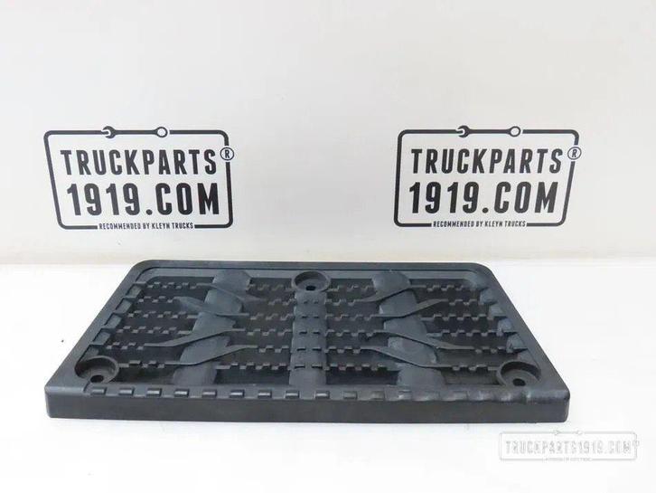 MAN 81.61511-0035 Opstaptrede, Autos : Pièces & Accessoires, Pièces camion, MAN, Carrosserie et Tôlerie, Utilisé, Enlèvement