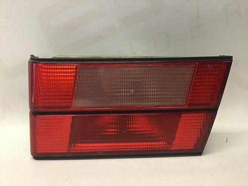 Achterlicht rechtsbinnen BMW 5-serie Touring E34 83515620, Auto-onderdelen, Verlichting, BMW, Gebruikt, Ophalen of Verzenden