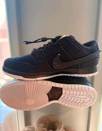 Gnar Hunters Nike SB Dunk Low Maat: 44’5 beschikbaar voor biedingen