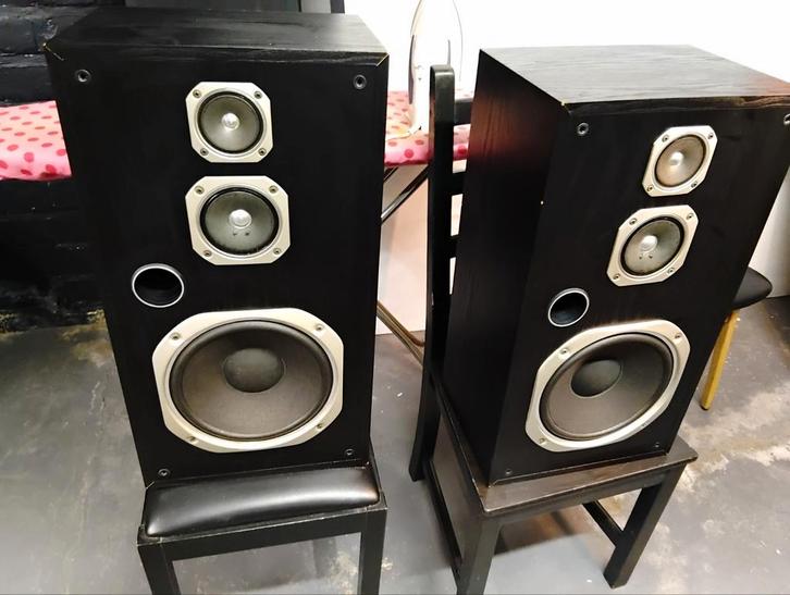 Vintage Marantz 100w luidsprekers, Audio, Tv en Foto, Luidsprekerboxen, Gebruikt, Front, Rear of Stereo speakers, 60 tot 120 watt