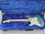 Fender Stratocaster - linkshandige gitaar (met Fender case), Muziek en Instrumenten, Snaarinstrumenten | Gitaren | Elektrisch