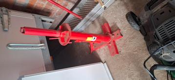 Banden machine beschikbaar voor biedingen