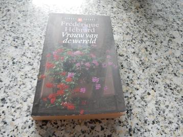 nr.443 - Vrouw van de wereld - F. Hébrand - roman beschikbaar voor biedingen