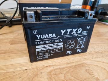 Zo goed als nieuwe Yuasa YTX9 batterij beschikbaar voor biedingen