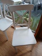 4 witte eetkamerstoelen