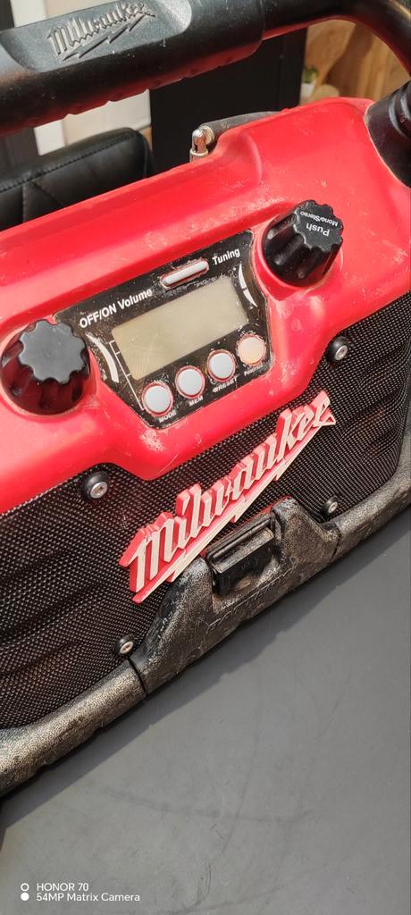 Radio Milwaukee de chantier, Musique & Instruments, Musiques & Instruments Autre, Enlèvement