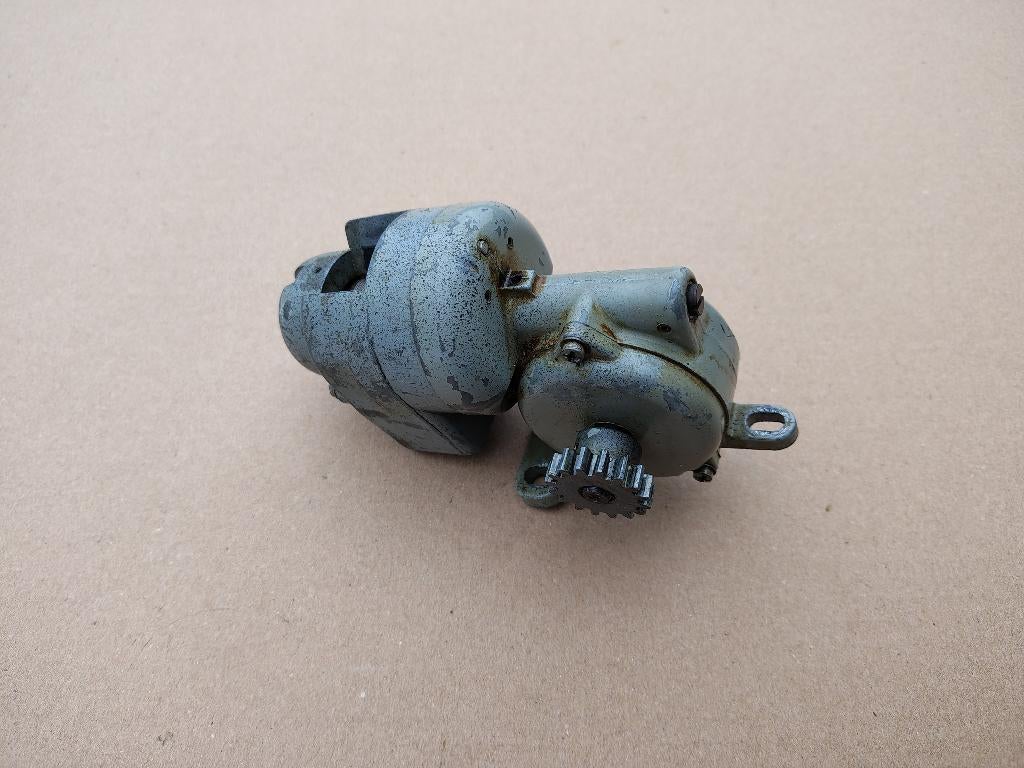 Gripper Motor/ Mechaniek AMi I /H (1958) jukebox, Collections, Machines | Jukebox, Ami, Envoi