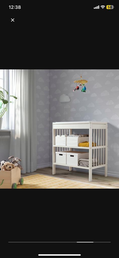 Table à langer IKEA Gulliver avec nouvel oreiller, Enfants & Bébés, Bains & Soins, Utilisé, Autres types, Enlèvement