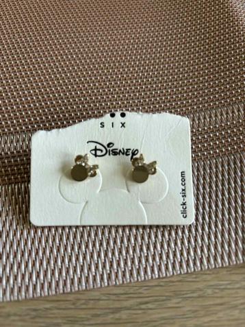 oorbellen met ketting minnie mouse beschikbaar voor biedingen