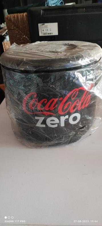 ijs emmer van coca cola zero  beschikbaar voor biedingen