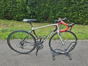 Vélo de route LOOK 566 Carbone – Équipement Shimano Ultegra, Vélos & Vélomoteurs, Vélos | Hommes | Vélos de sport & Vélo de randonnée