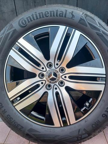  Mercedes velgen met Continental banden,zie informatie  beschikbaar voor biedingen