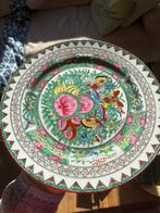 Vintage Chinees decoratief porselein bord met pioenrozen, Antiek en Kunst, Ophalen of Verzenden