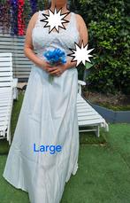 2 nouvelles robes de mariée, également disponibles à l'achat, Vêtements | Femmes, Vêtements de mariage & Accessoires de mariage