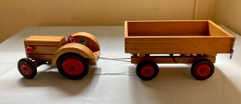 Houten tractor met  aanhangwagen Vintage, Kinderen en Baby's, Speelgoed |Speelgoedvoertuigen, Gebruikt, Ophalen