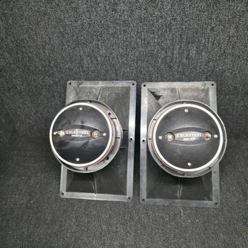 CELESTION CDX1   hoog drivers + Hoorn


 beschikbaar voor biedingen