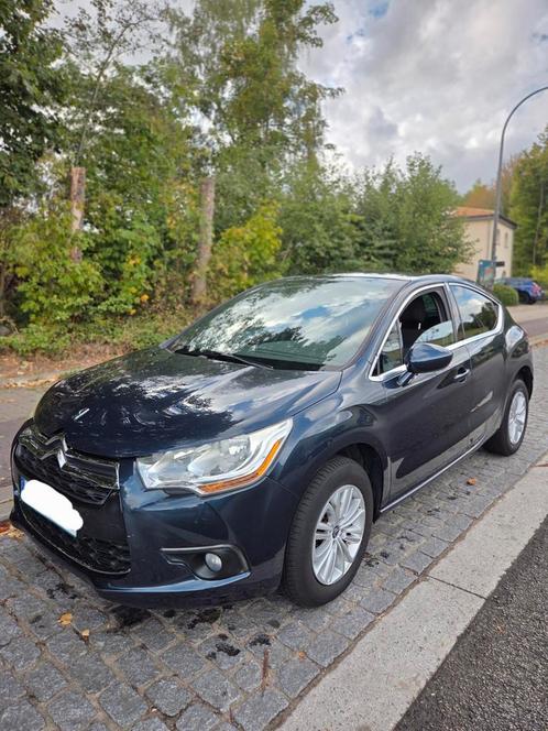 Citroën DS4*1.6 benzine*airco*parkeersensoren, Auto's, Citroën, Bedrijf, Te koop, DS4, ABS, Airbags, Airconditioning, Alarm, Centrale vergrendeling