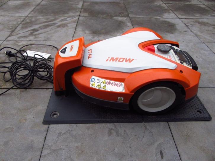 robotmaaier Stihl RMI 632, Tuin en Terras, Robotmaaiers, Gebruikt, 20 tot 25 cm, Ophalen
