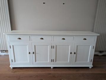 grenen kast landelijke stijl beschikbaar voor biedingen