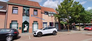 Appartement spacieux avec garage privé beschikbaar voor biedingen