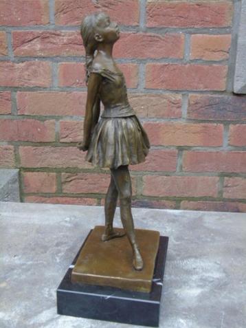 grande ballerine en bronze signé, DEGAS beschikbaar voor biedingen