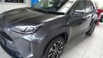 Toyota Yaris CROSS STYLE HYBRIDE (bj 2024, automaat), Auto's, Toyota, Automaat, Stof, Gebruikt, 103 g/km