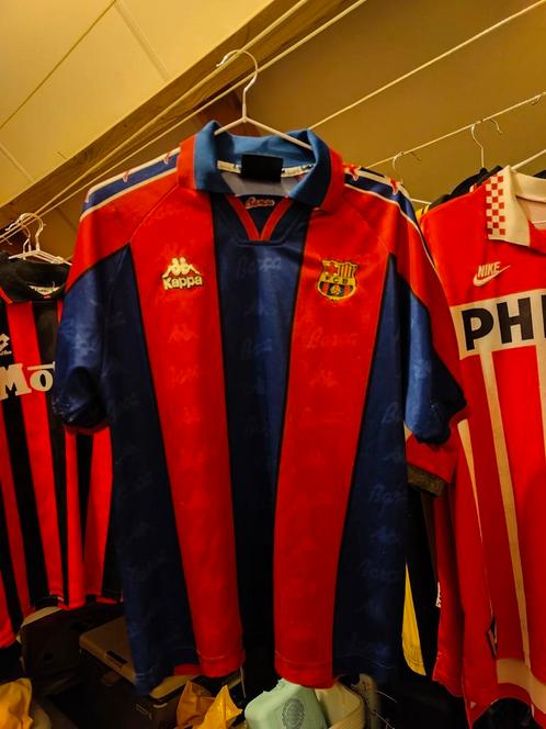 FC Barcelona thuisshirt 1995 Kappa S authentieke vintage!, Sport en Fitness, Voetbal, Zo goed als nieuw, Shirt, Maat S, Verzenden
