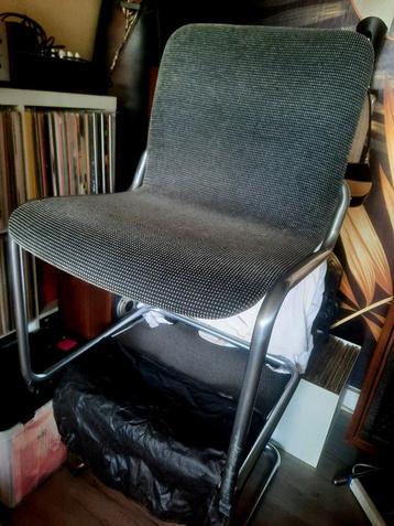 Stoelen jaren 70' beschikbaar voor biedingen