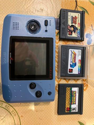 Neo geo pocket color + 3 jeux disponible aux enchères