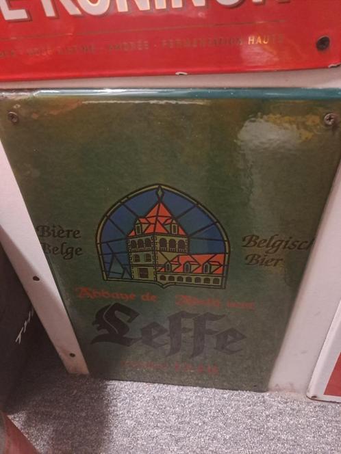 Leffe bier uniek emaille bord ( groen), Verzamelen, Biermerken, Zo goed als nieuw, Reclamebord, Plaat of Schild, Leffe, Ophalen of Verzenden