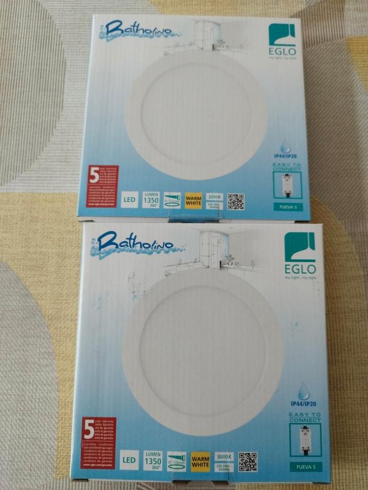 Inbouw spots badkamer  wit, Huis en Inrichting, Lampen | Spots, Nieuw, Plafondspot of Wandspot, Overige materialen, Inbouw, Ophalen of Verzenden