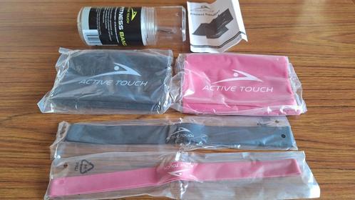 Set van fitness bandjes met handleiding oefeningen., Sport en Fitness, Fitnessmaterialen, Nieuw, Weerstandband, Armen, Benen, Borst