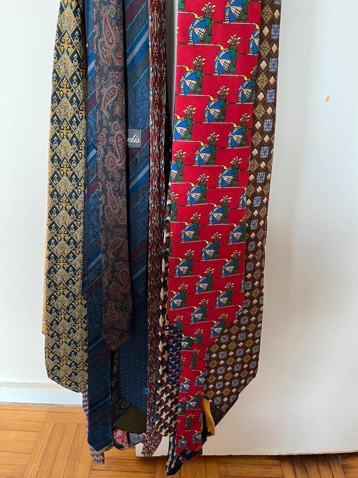 Verschilende stropdassen, 50 stucks, Kleding | Heren, Stropdassen, Zo goed als nieuw, Overige kleuren, Ophalen