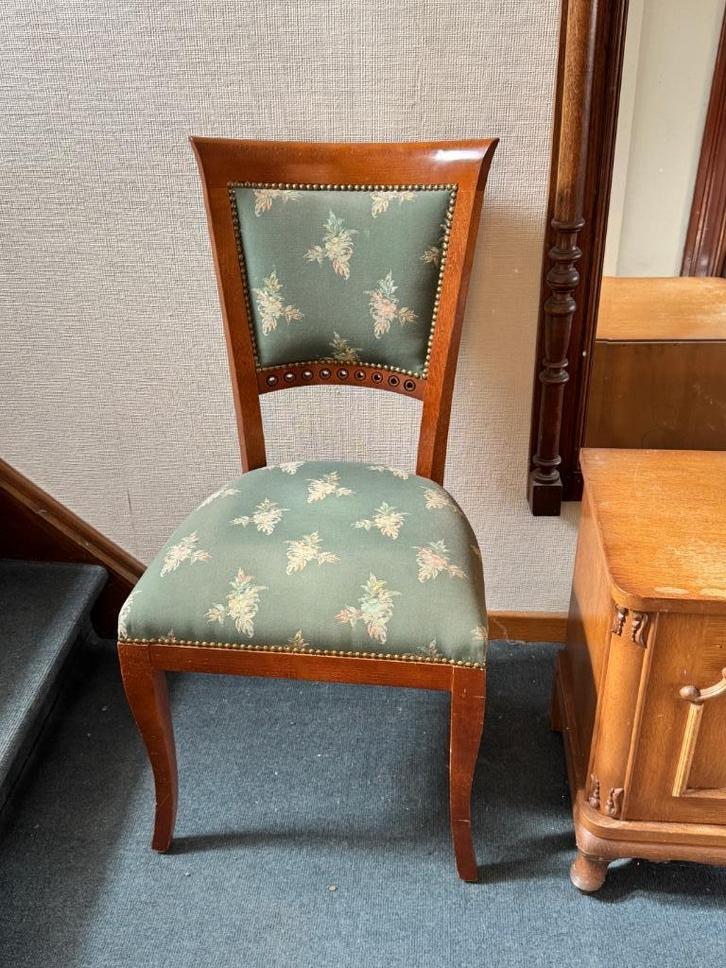 Gestoffeerde biedermeierstoel topstaat, Antiek en Kunst, Antiek | Meubels | Stoelen en Sofa's, Ophalen