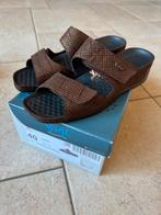 Vital slippers maat 40, Kleding | Dames, Bruin, Zo goed als nieuw, Ophalen, Slippers