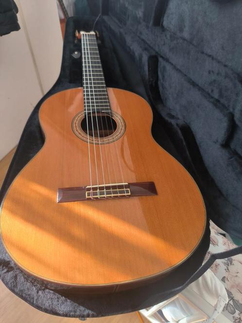 Guitares Alhambra, Almansa, Vicente Sanchez 39, Musique & Instruments, Instruments à corde | Guitares | Acoustiques, Comme neuf