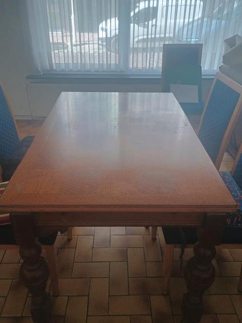mooie eiken houten tafel en zes mooie stoelen in metaal, Huis en Inrichting, Stoelen, Metaal, Ophalen