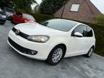 VW Golf 6 / 1.6 TDI | NAVI | CRUISE | AIRCO | PARKSENS., Auto's, Stof, Parkeersensor, Zwart, 4 cilinders