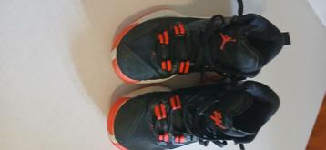 Chaussure de basket Jordan Zion, Garçon ou Fille, Enlèvement ou Envoi, Utilisé, Chaussures de sport
