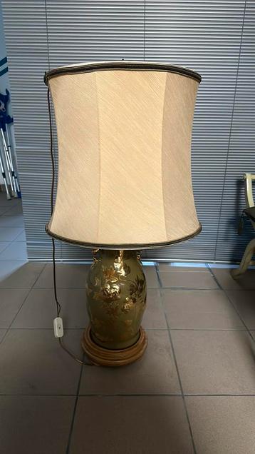 Lampadaire beschikbaar voor biedingen