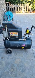 compressor 24 liter 10 bar, Doe-het-zelf en Bouw, Compressors, Ophalen, Gebruikt