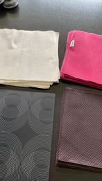 Placemats set (37 stuks in het totaal), Ophalen, Zo goed als nieuw, Wit