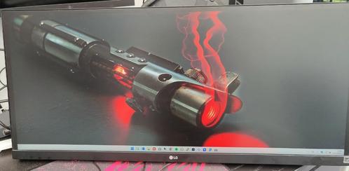 Monitor LG Ultrawide ZONDER VOET enkel VESAMOUNT, Computers en Software, Monitoren, Gebruikt, 61 t/m 100 Hz, HDMI, Hoofdtelefoonaansluiting