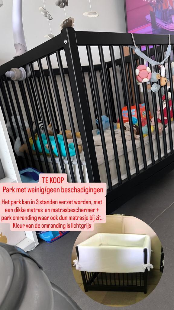 Park met toebehoren, Kinderen en Baby's, Babyparken, Zo goed als nieuw, Vierkant, In hoogte verstelbaar, Wieltjes, Ophalen